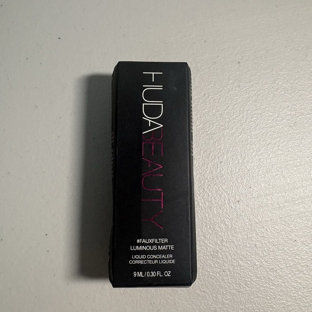 Huda Beauty Fauxfilter Luminous Matte Liquid Concealer 0.3 FL Oz "coconut Flake"